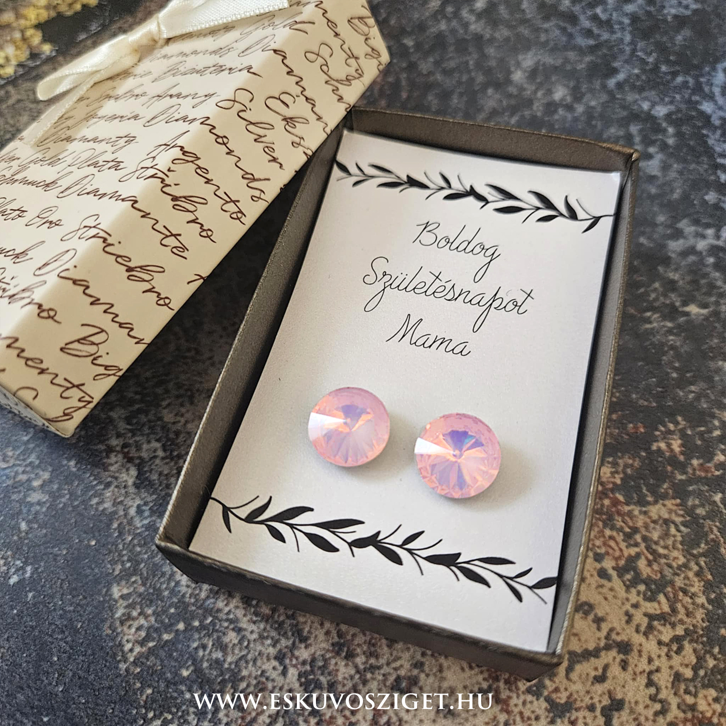 oromanya-mama-keresztanya-koszontes-koszono-ajandek-eskuvo-illik-adni