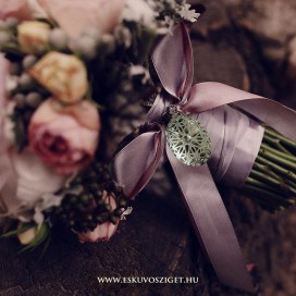 menyasszonyi-csokor-fenykep-szerettek-foto-medal-disz-emlek-elhunyt-kinyithato-nyaklanc4