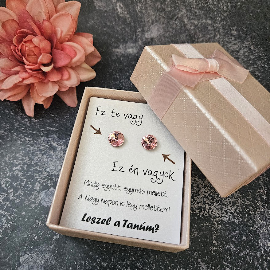 koszorúslány felkérő | koszorúslány ajándék | koszorúslány meghívó | kislány felkérő | tanúfelkérő | tanúfelkérő ajándék esküvőre | ékszeres ajándék | fülbevalós ajándék esküvőre